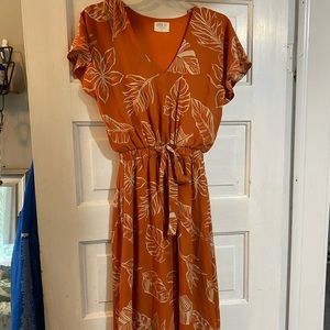 Leaf print teacher midi dress